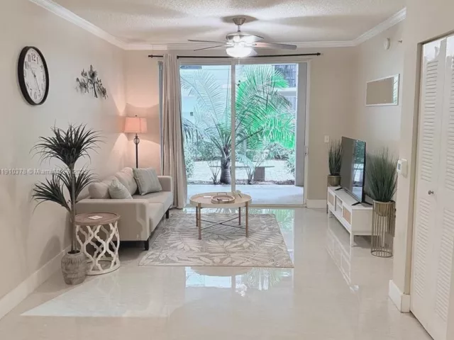 2-bedroom condo for sale in Sunny Isles Beach - 17150 N Bay Rd 2102 - MondialRealty
