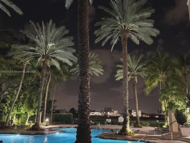 2-bedroom condo for sale in Sunny Isles Beach - 17150 N Bay Rd 2102 - MondialRealty