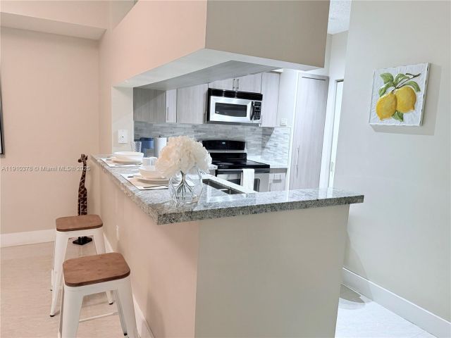 Apartment for sale  Unit #2102 - photo 6759344