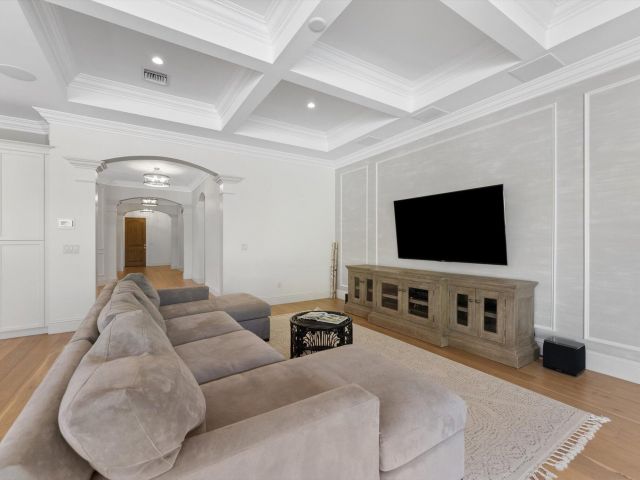 Home for sale at 1301 SW 15th Street - photo 6849543