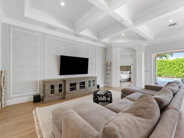 Home for sale at 1301 SW 15th Street - photo 6849545