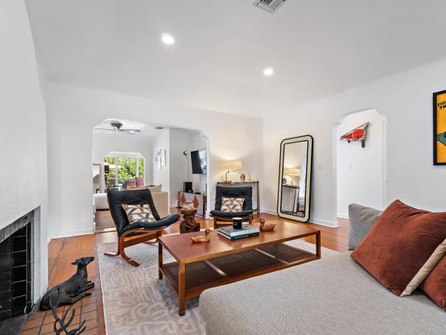 Home for sale at 219 33rd Street - photo 6760534