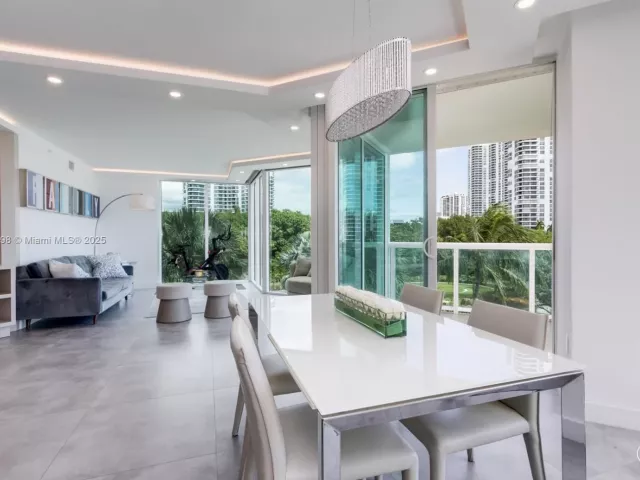 Apartment for sale  Unit #303 - photo 6782846