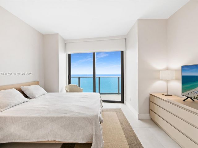 Apartment for rent  Unit #3001 - photo 6759310