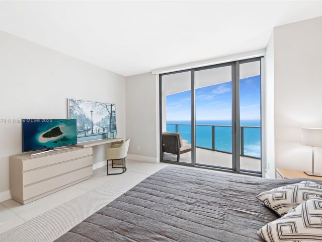 Apartment for rent  Unit #3001 - photo 6759318