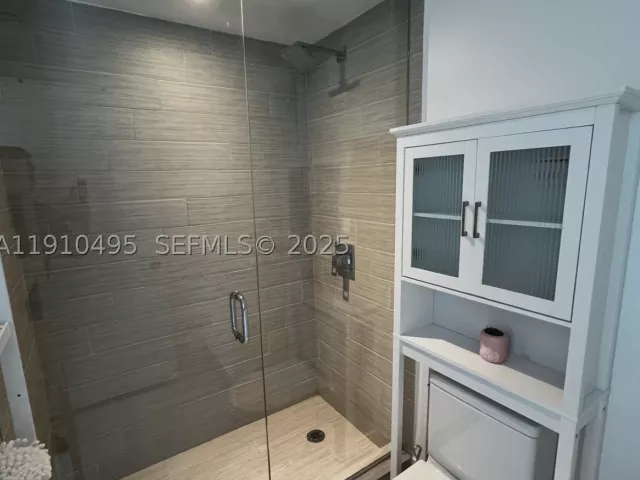 3-bedroom condo for sale in Sunny Isles Beach - 330 Sunny Isles Blvd 5-1008 - MondialRealty
