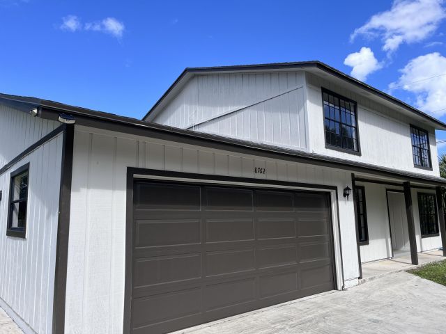 Home for rent at 8760 Lyndall Lane - photo 6760508