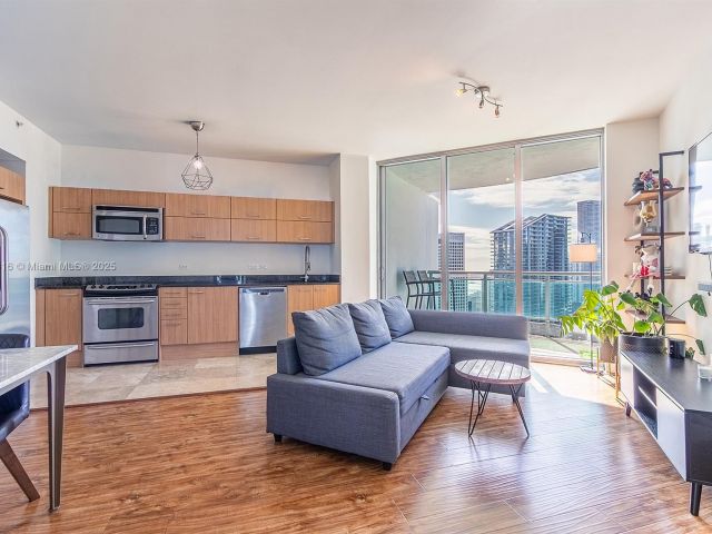 Apartment for sale  Unit #3914 - photo 6757107