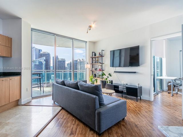 Apartment for sale  Unit #3914 - photo 6757108