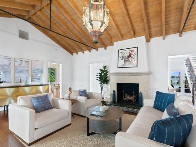 Home for rent at 3304 N Flagler Drive - photo 6760462