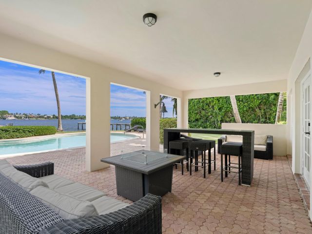 Home for rent at 3304 N Flagler Drive - photo 6760472