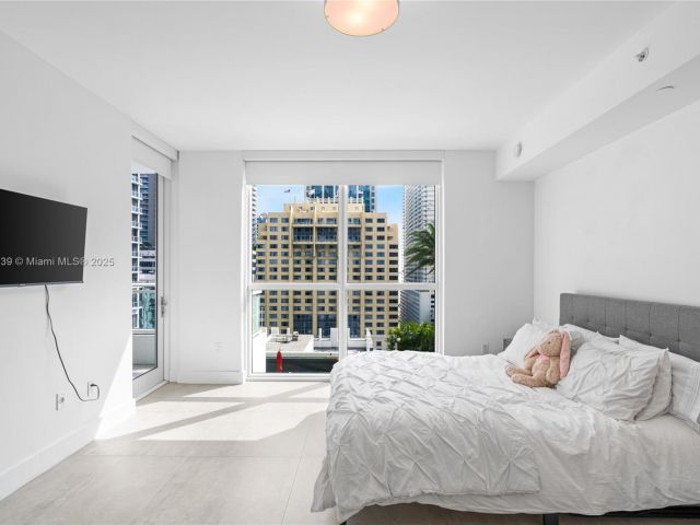 Apartment for sale  Unit #1502 - photo 6768458