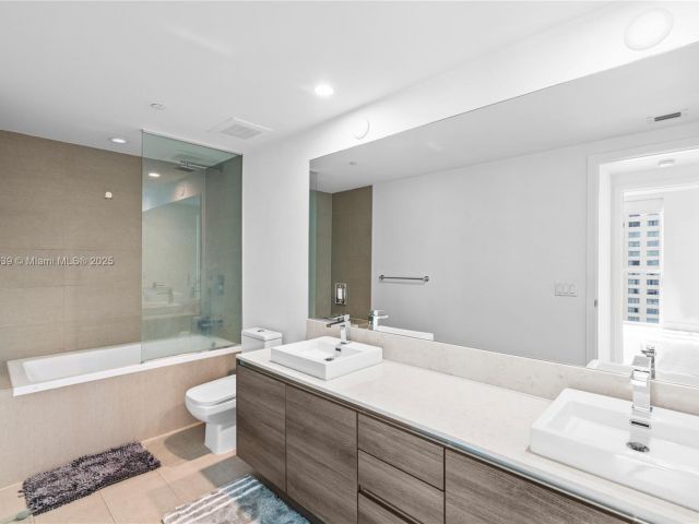 Apartment for sale  Unit #1502 - photo 6768462