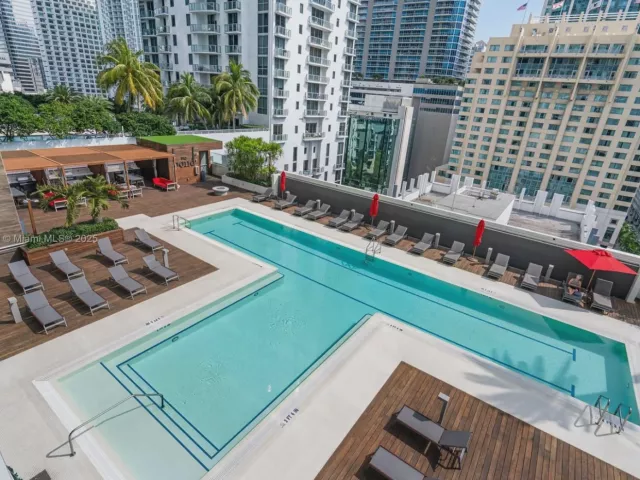 1-bedroom condo for sale in Miami - 1080 Brickell Ave 1502 - MondialRealty