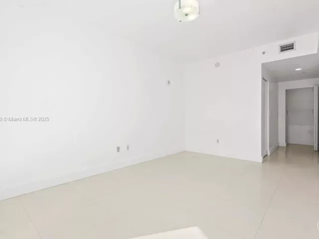 Apartment for sale  Unit #604 - photo 6758543