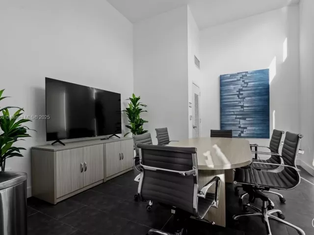 Apartment for sale  Unit #604 - photo 6758529