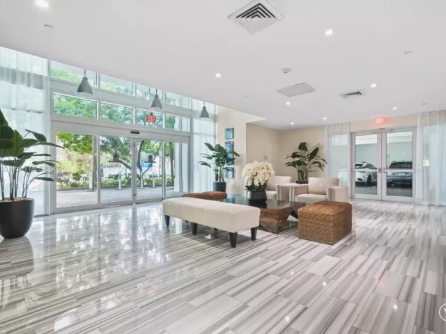 Apartment for sale  Unit #604 - photo 6758532