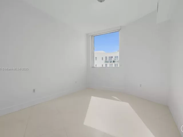 Apartment for sale  Unit #604 - photo 6758534