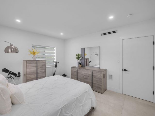 Home for rent at 520 NE 135th Street - photo 6759272