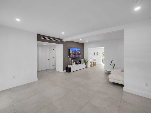 Home for rent at 520 NE 135th Street - photo 6759279