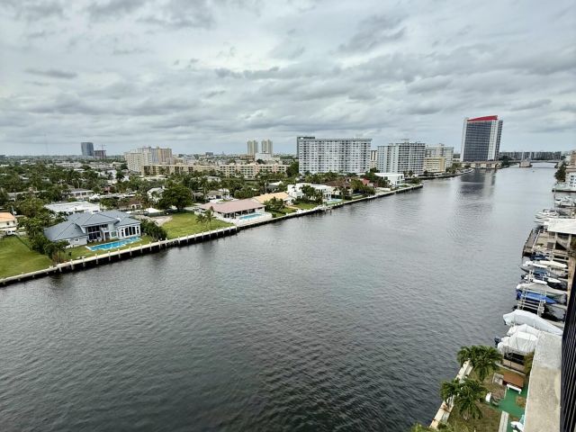 Apartment for rent  Unit #1109 - photo 6759872