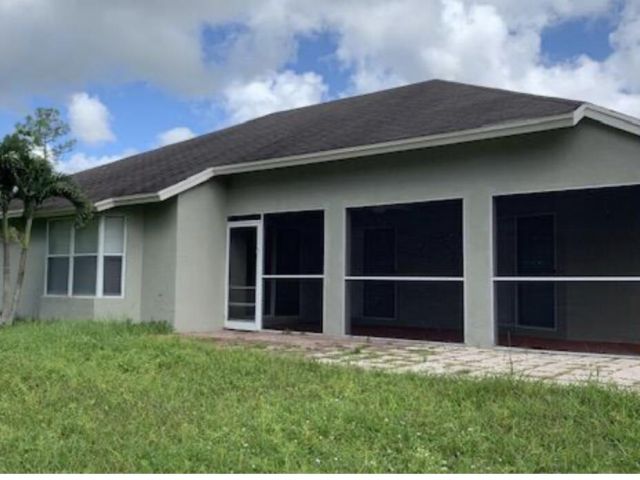 Home for rent at 12612 69th Street N - photo 6813932