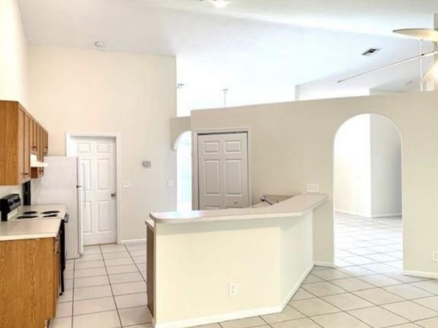 Home for rent at 12612 69th Street N - photo 6813938