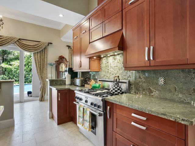 Home for sale at 2409 NE 12th Street - photo 6765331