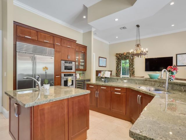 Home for sale at 2409 NE 12th Street - photo 6765336