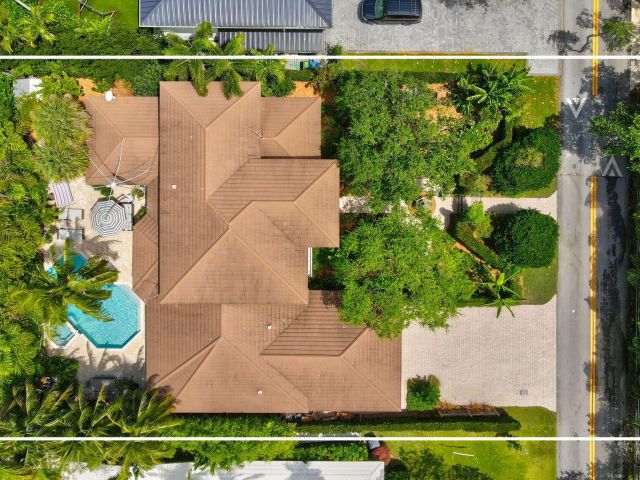 Home for sale at 2409 NE 12th Street - photo 6765347