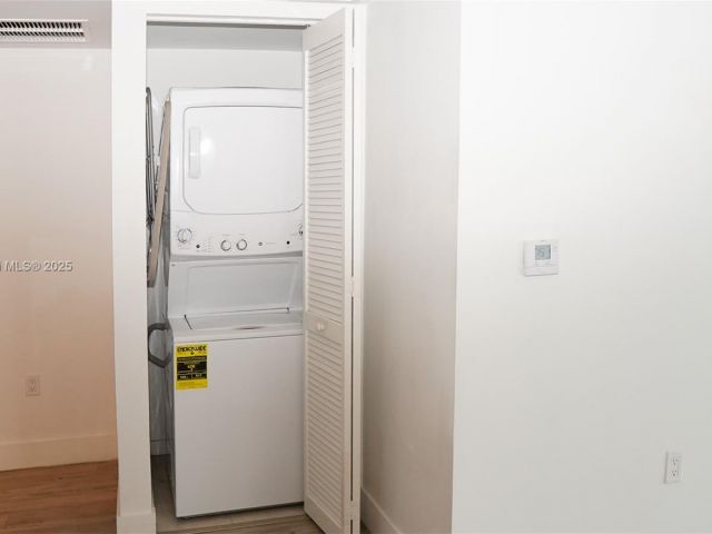 Apartment for rent  Unit #1108 - photo 6761760