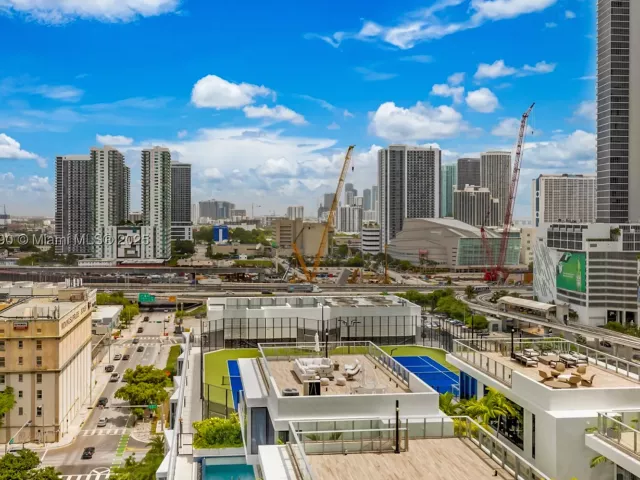 1-bedroom condo for sale in Miami - 851 NE 1st Ave 1202 - MondialRealty