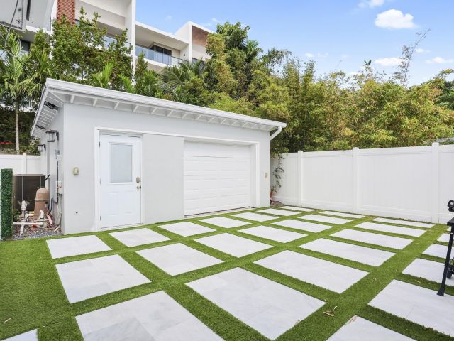 Home for sale at 3025 Center Avenue - photo 6777792