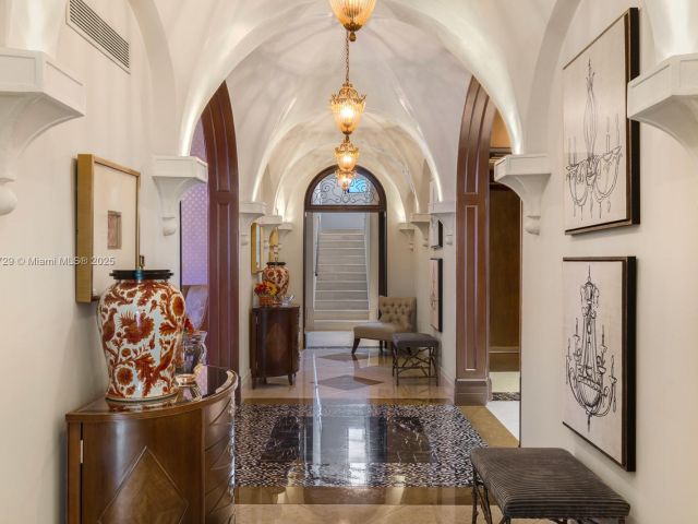 Home for sale at 210 Palm Avenue - photo 6761331