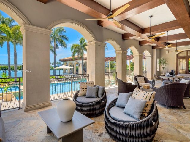 Home for sale at 210 Palm Avenue - photo 6761343