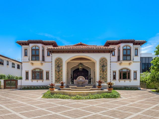 Home for sale at 210 Palm Avenue - photo 6761348