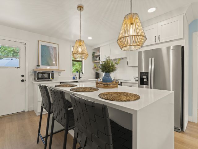 Home for rent at 721 Dobbins Street - photo 6762236