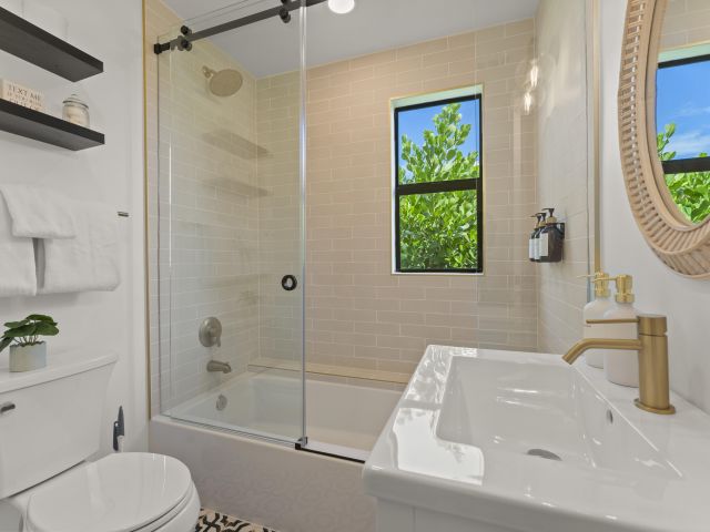 Home for rent at 721 Dobbins Street - photo 6762247