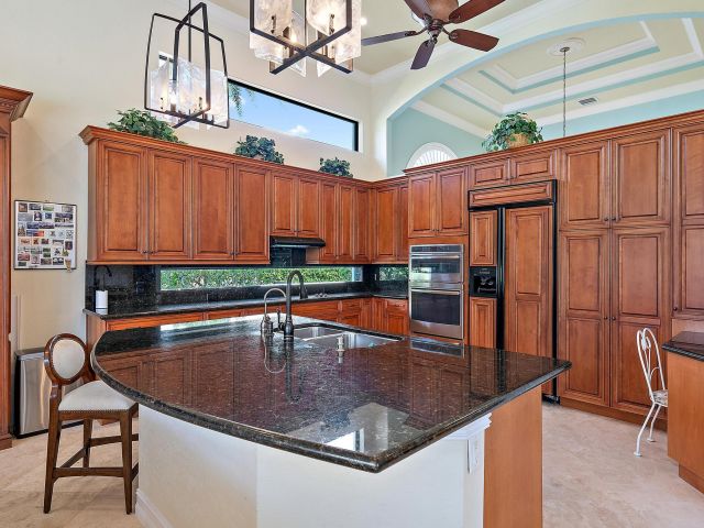 Home for sale at 8053 Cranes Pointe Way - photo 6775001