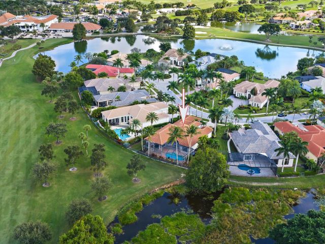 Home for sale at 8053 Cranes Pointe Way - photo 6775014