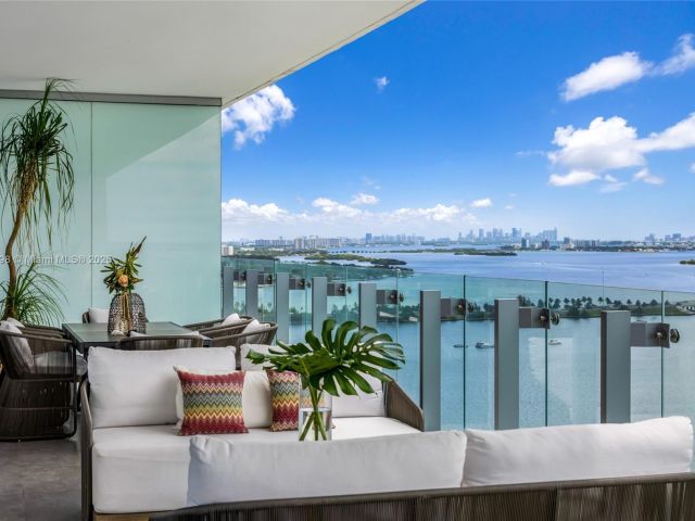 Apartment for rent  Unit #2202 - photo 6762442