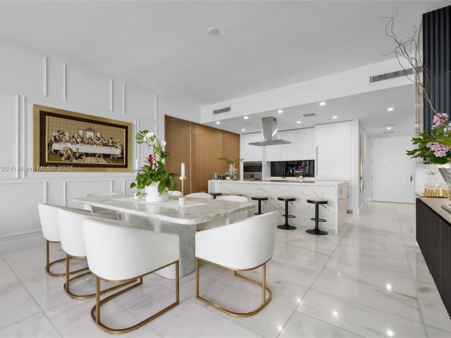 Apartment for sale  Unit #2202 - photo 6762456