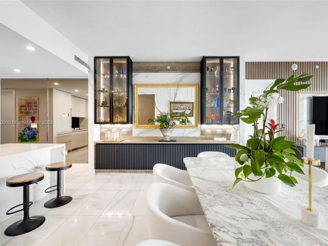 Apartment for sale  Unit #2202 - photo 6762461