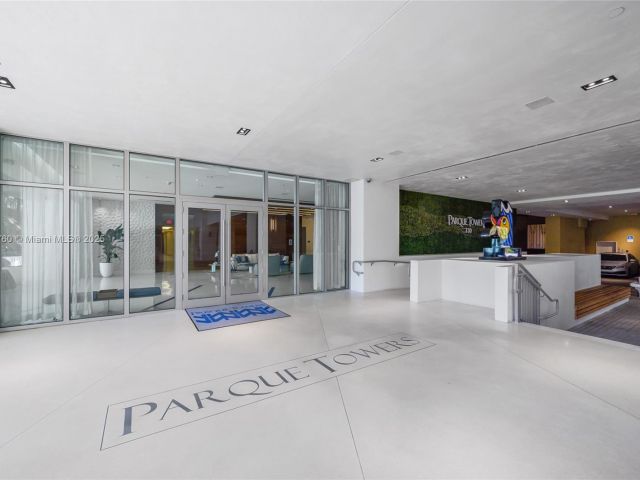 Apartment for sale  Unit #5-1908 - photo 6762182