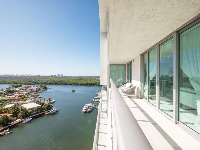 Apartment for sale  Unit #5-1908 - photo 6762190