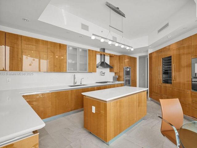 Apartment for sale  Unit #1104 - photo 6762416