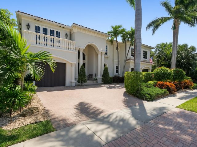 Home for sale at 712 NE 71st Street - photo 6809049