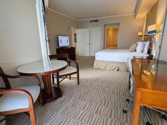 2-bedroom condo for sale in Sunny Isles Beach - 18001 Collins Ave 2114 2115 - MondialRealty