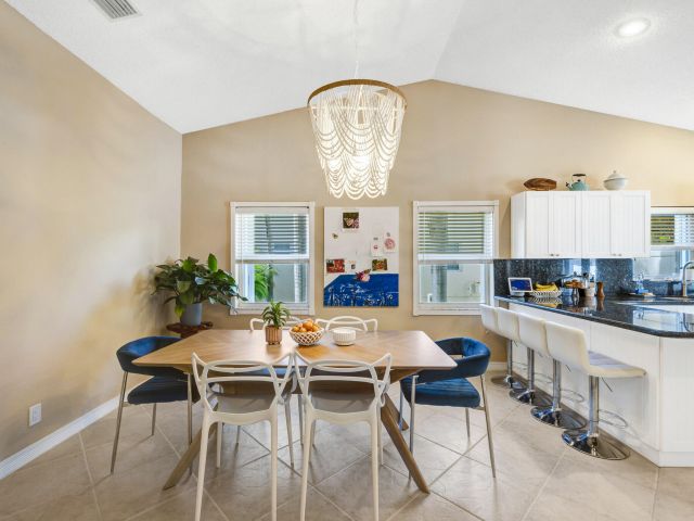 Home for rent at 7661 W Country Club Boulevard - photo 6763996