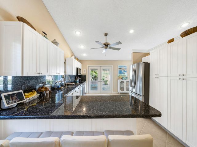 Home for rent at 7661 W Country Club Boulevard - photo 6763999